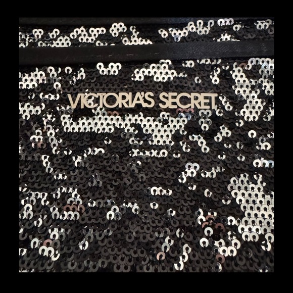 Victoria’s Secret Bling Bag with matching coin purse NEVER USED - Picture 2 of 13